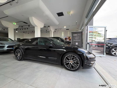 Porsche Taycan Taycan (2)