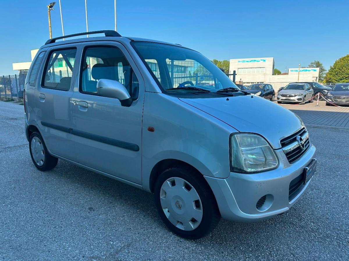 Opel Agila 1.2 16V Enjoy (4)