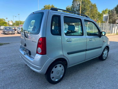 Opel Agila 1.2 16V Enjoy (6)
