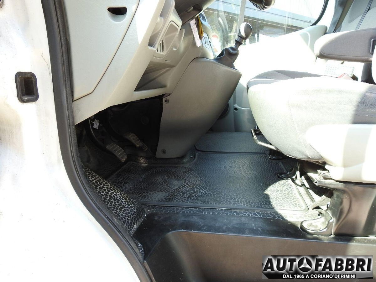 Renault Trafic Furgone T29 2.0 dCi/115 PC-TN Furgone (14)