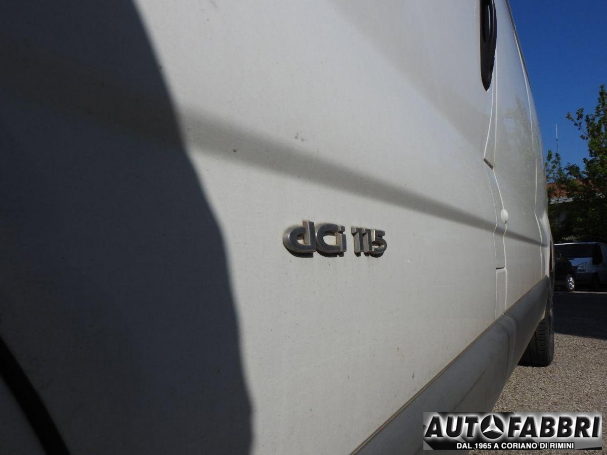 Renault Trafic Furgone T29 2.0 dCi/115 PC-TN Furgone (4)