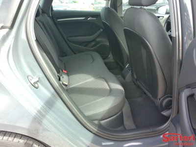Audi A3 Sportback 1.6 TDI 116 CV S tronic Sport (10)