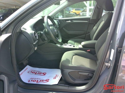 Audi A3 Sportback 1.6 TDI 116 CV S tronic Sport (5)