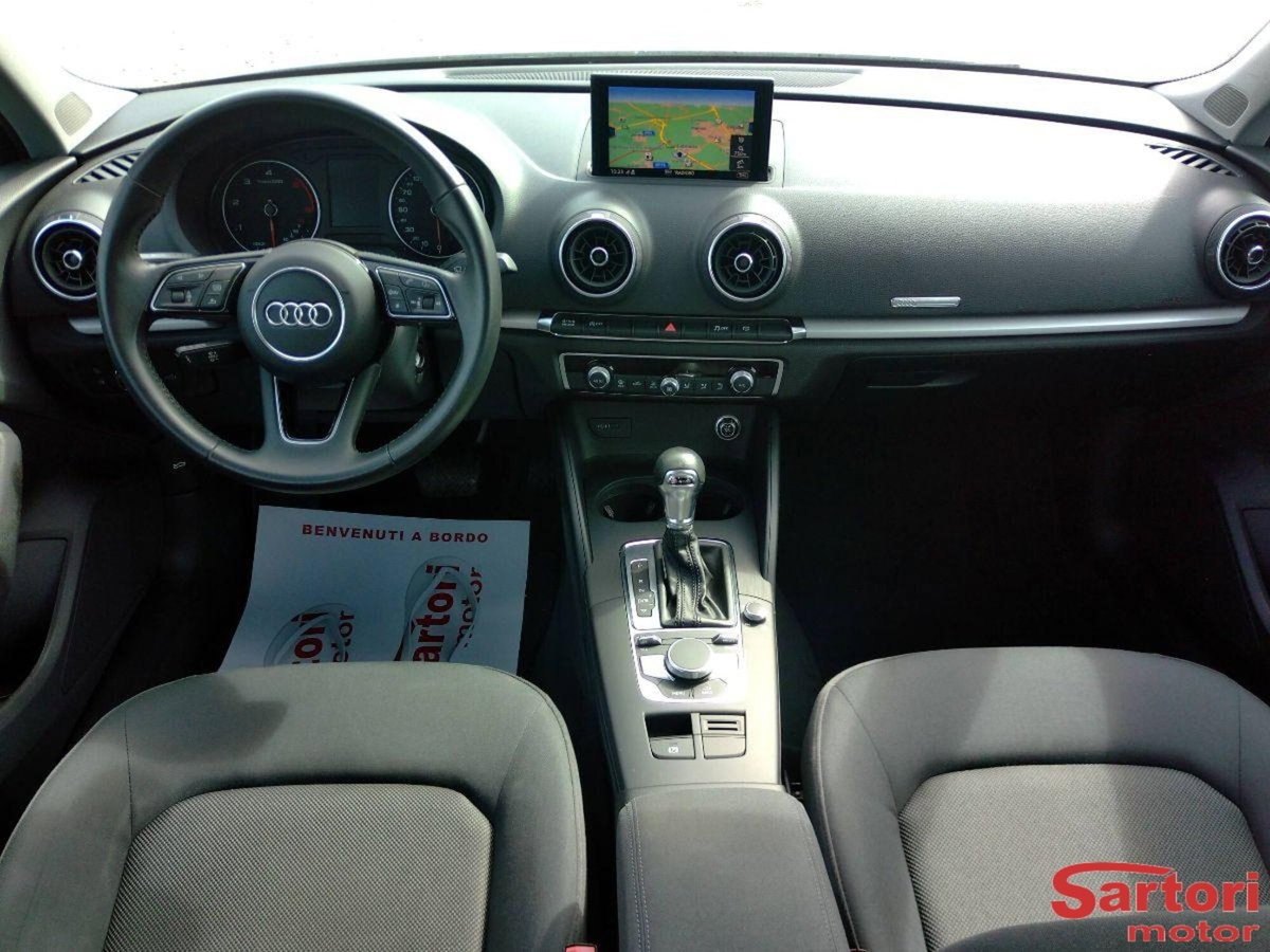 Audi A3 Sportback 1.6 TDI 116 CV S tronic Sport (6)