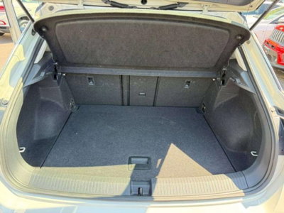 Volkswagen T-Roc 1.5 tsi Life dsg (14)