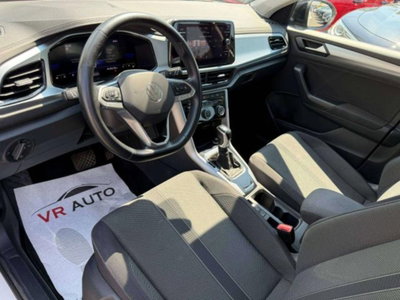 Volkswagen T-Roc 1.5 tsi Life dsg (6)