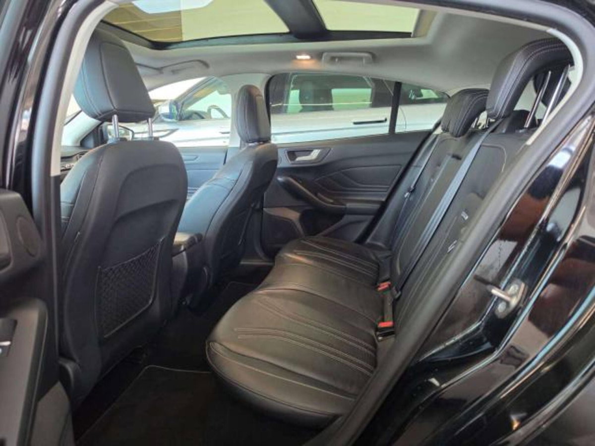 Ford Focus 1.0 EcoBoost 125 CV automatico 5p. Vignale Co-Pilot (9)