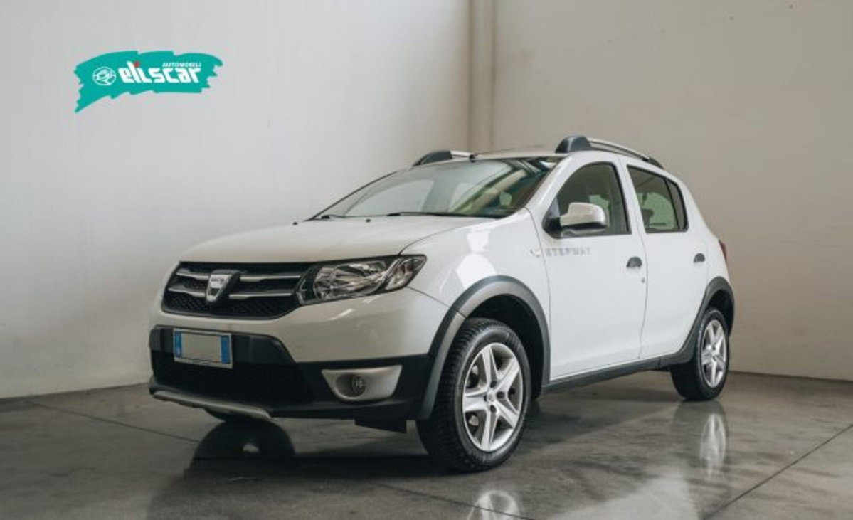 Dacia Sandero Stepway 1.5 dCi 8V 90CV (2)