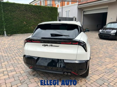 Alfa Romeo Junior 1.2 ibrida 145cv edct6 (5)