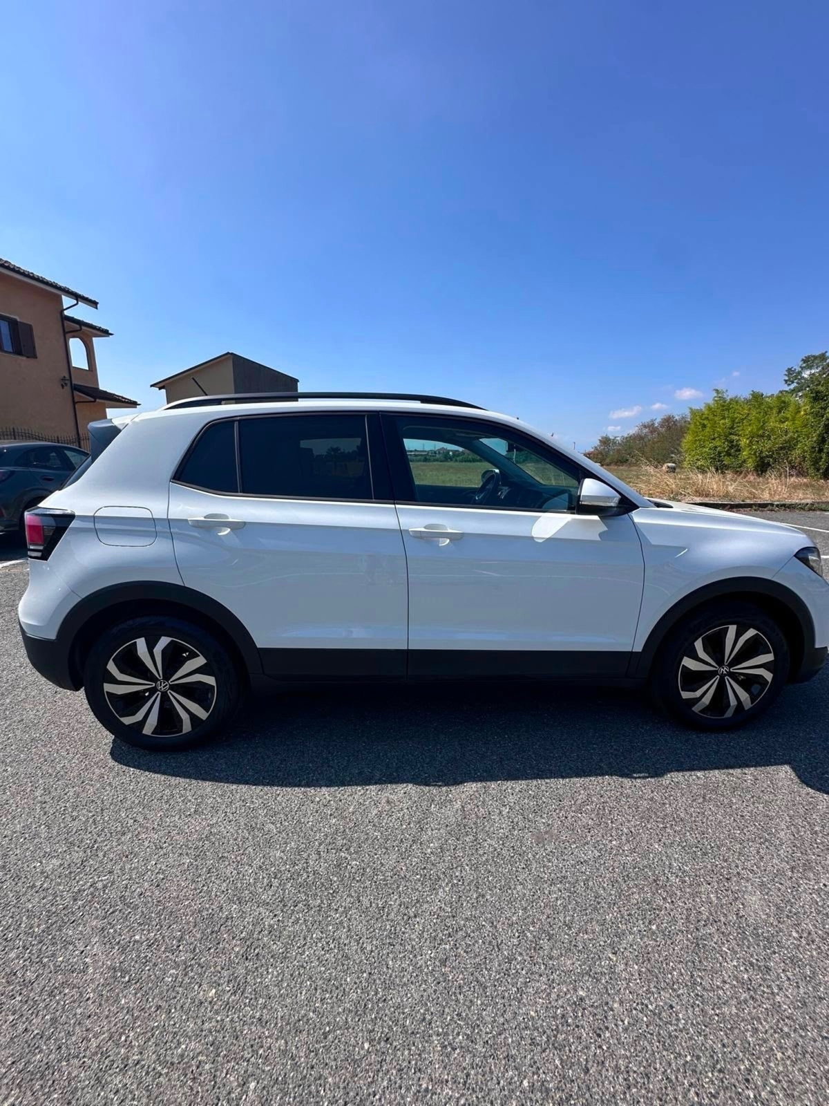 Volkswagen T-Cross 1.0 tsi Life 115cv dsg (7)