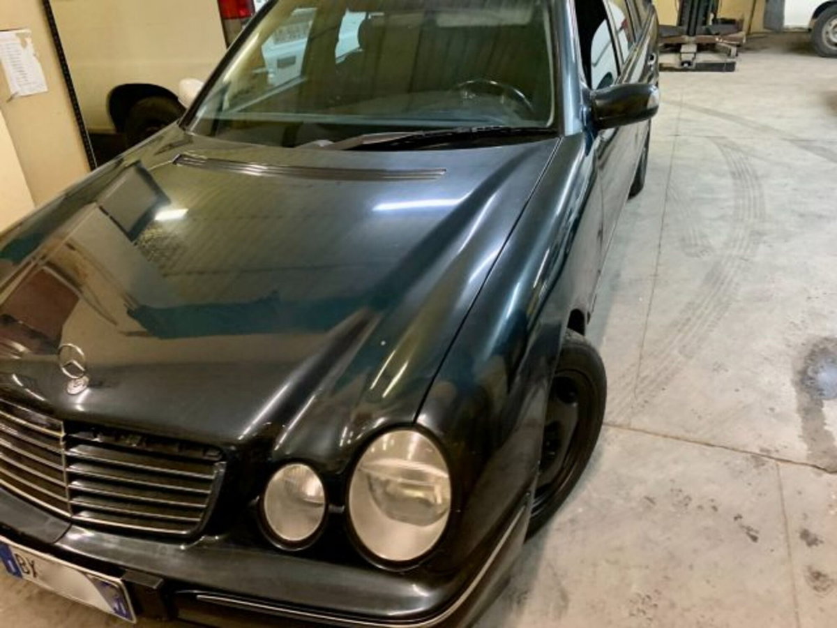 Mercedes-Benz Classe E Station Wagon 270 CDI cat Elegance (12)