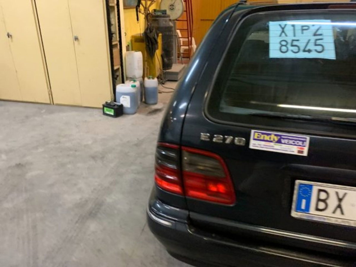 Mercedes-Benz Classe E Station Wagon 270 CDI cat Elegance (18)