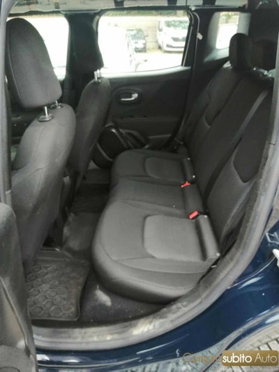 Jeep Renegade 2.0 Mjt 140CV 4WD Active Drive Limited (8)