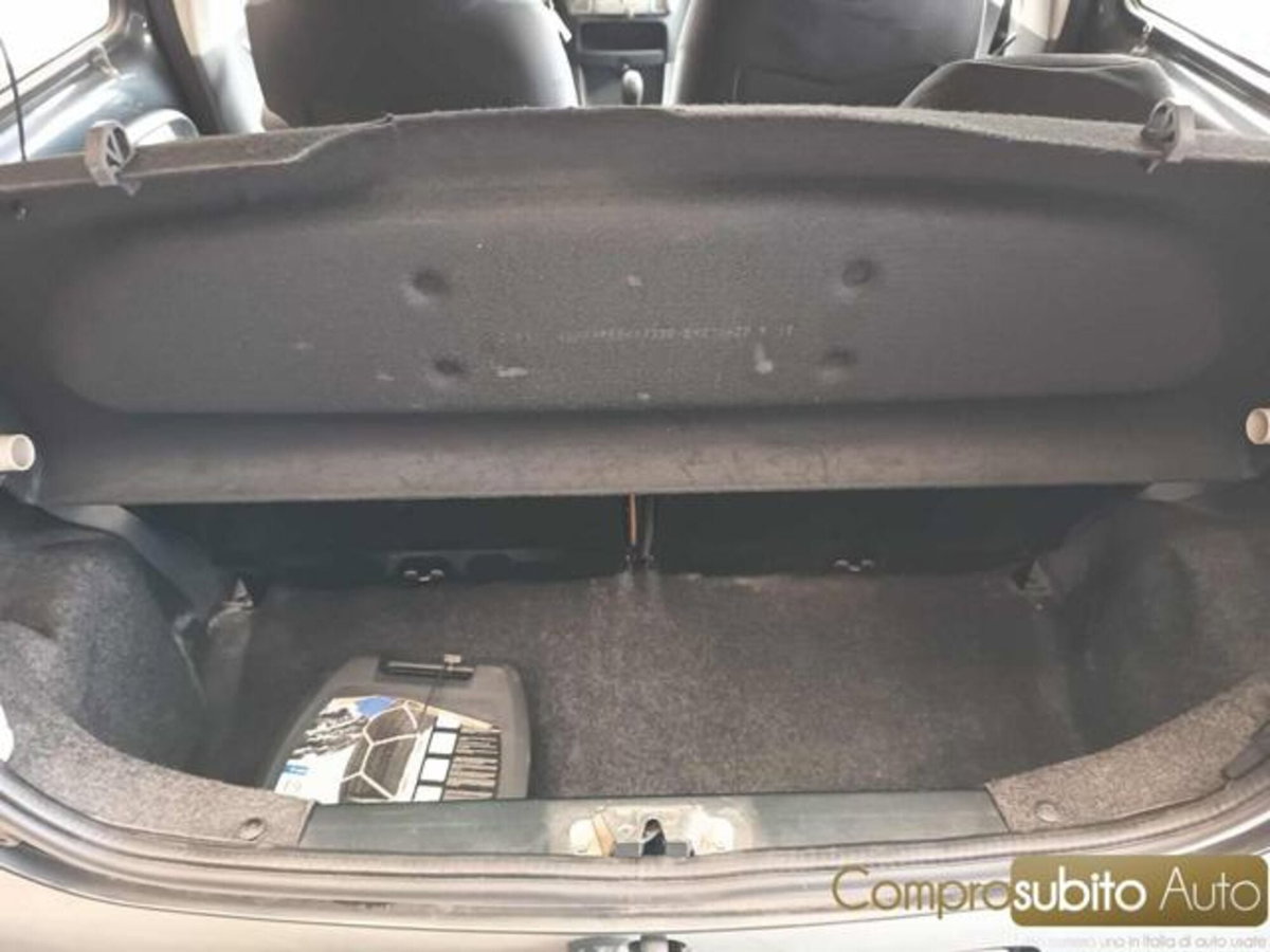 Toyota Aygo 1.0 12V VVT-i 5 porte (16)