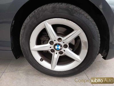 BMW Serie 1 116d 2.0 116CV cat 5 porte Attiva DPF (9)