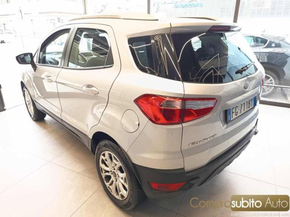 Ford EcoSport 1.5 TDCi 95 CV Plus (6)