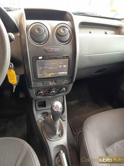 Dacia Duster 1.5 dCi 110CV Start&Stop 4x2 Prestige (17)