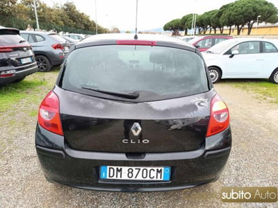 Renault Clio 1.5 dCi 70CV 5 porte Confort (9)