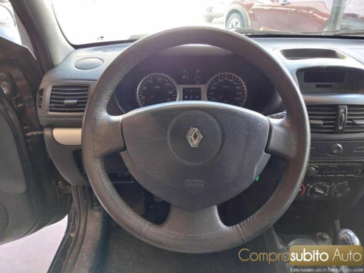 Renault Clio 1.5 dCi 65CV cat 5 porte Access (16)