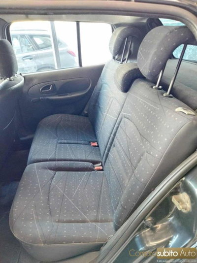 Renault Clio 1.5 dCi 65CV cat 5 porte Access (9)