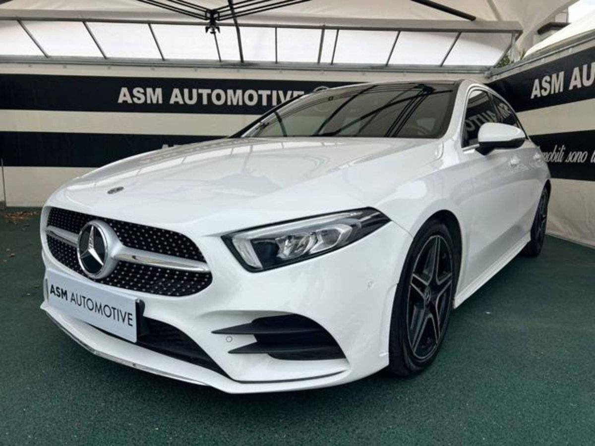 Mercedes-Benz Classe A Sedan 180 d Automatic 4p. Premium (3)