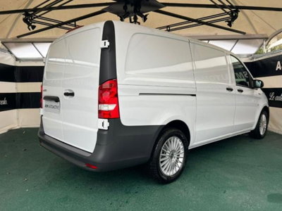 Mercedes-Benz Classe eVito Furgone furgone 112 long 60kWh (4)