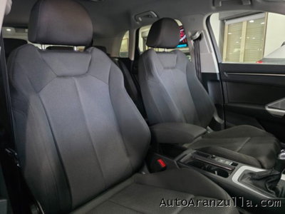 Audi Q3 35 TDI quattro S tronic Business (19)