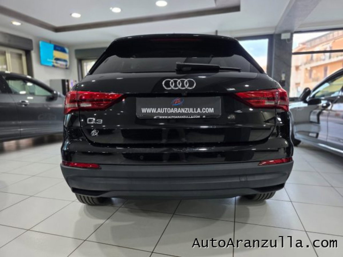 Audi Q3 35 TDI quattro S tronic Business (5)