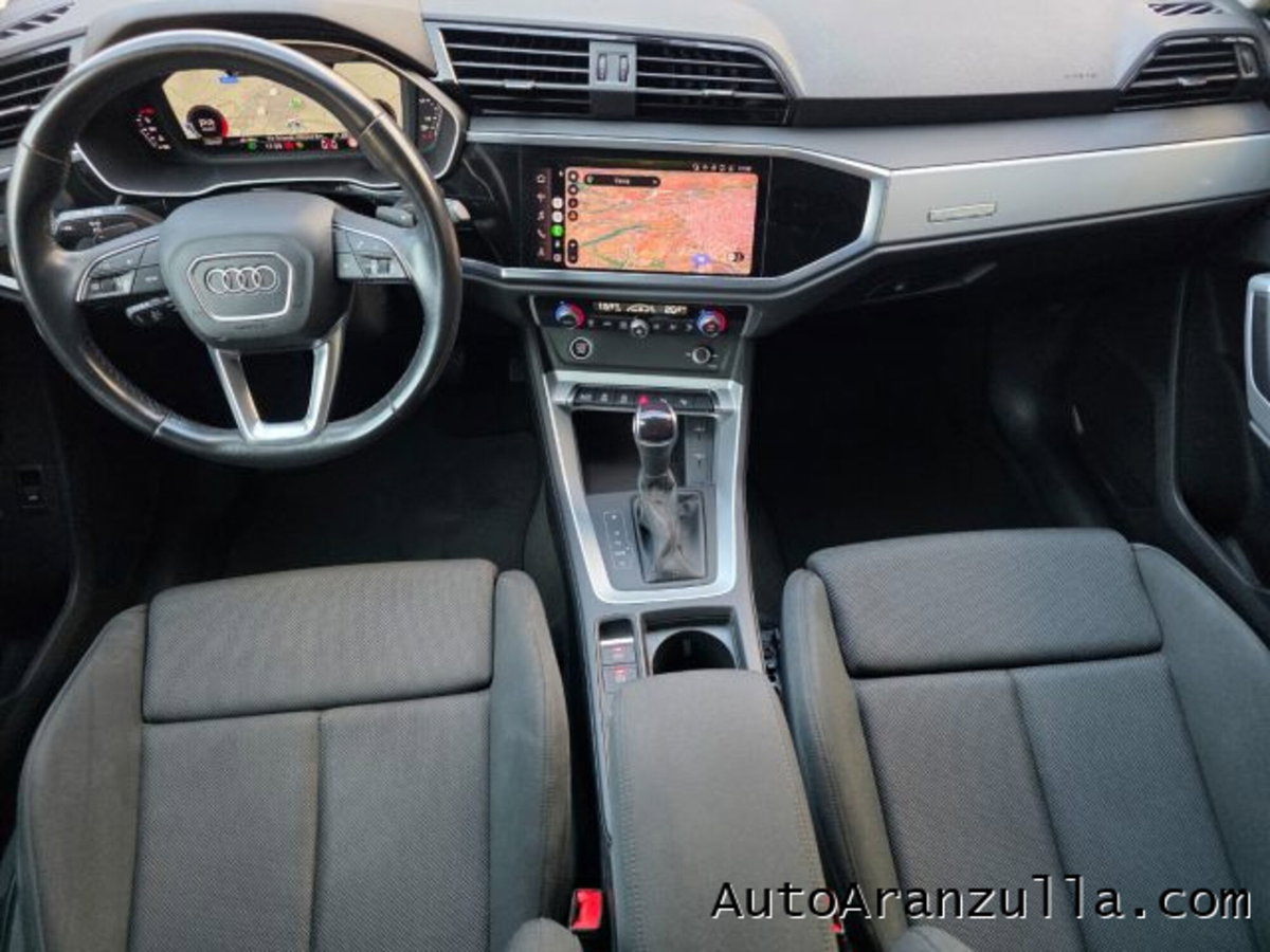 Audi Q3 35 TDI quattro S tronic Business (8)