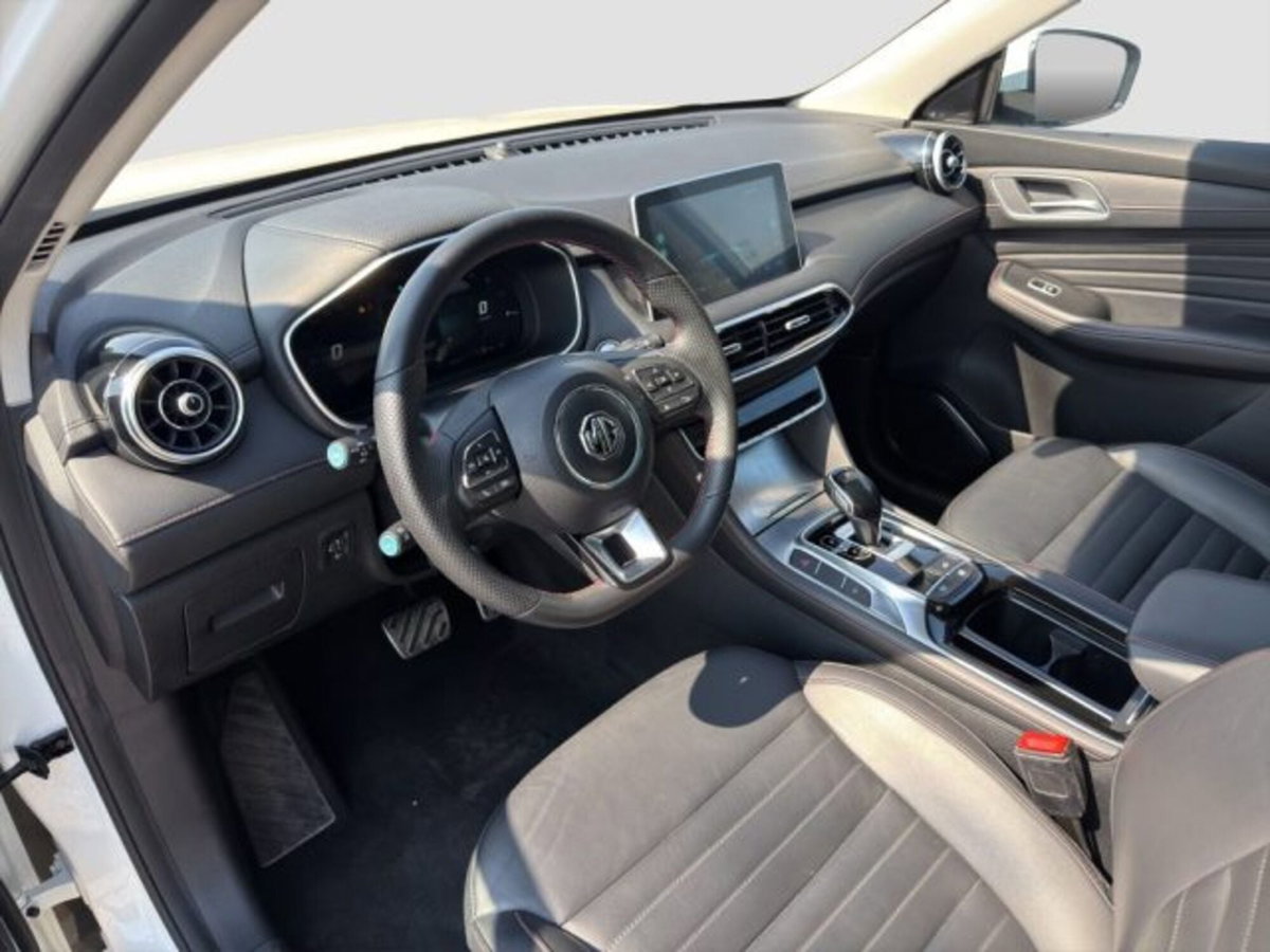 Mg EHS Plug-in Hybrid Exclusive (9)