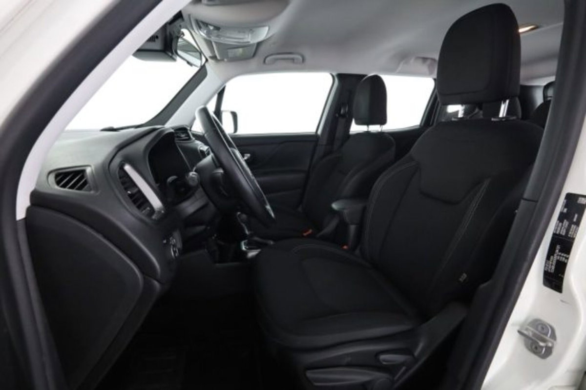 Jeep Renegade 1.3 T4 DDCT Limited (2)