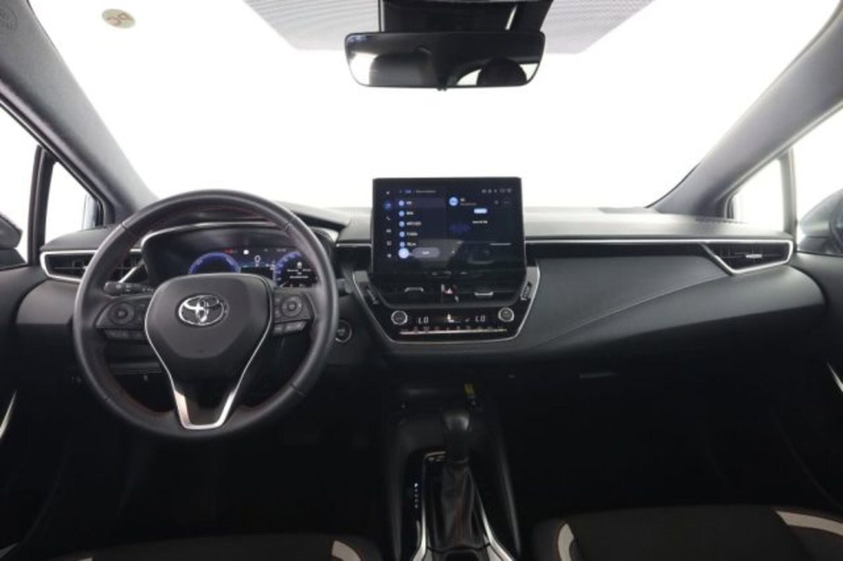 Toyota Corolla GR SPORT 1.8 Hybrid Bi-Tone (4)