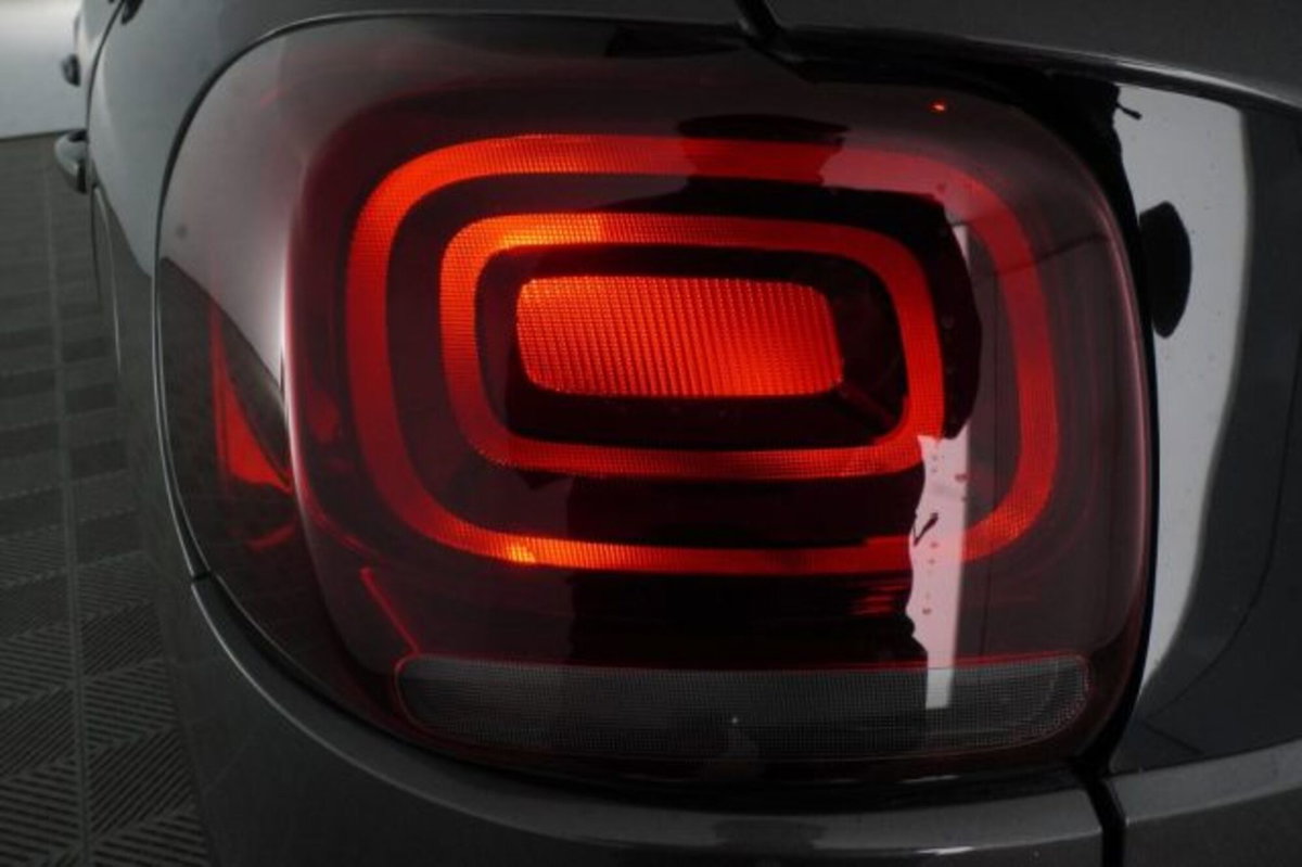 Citroen C3 Aircross 1.2 puretech Plus s&s 110cv (17)