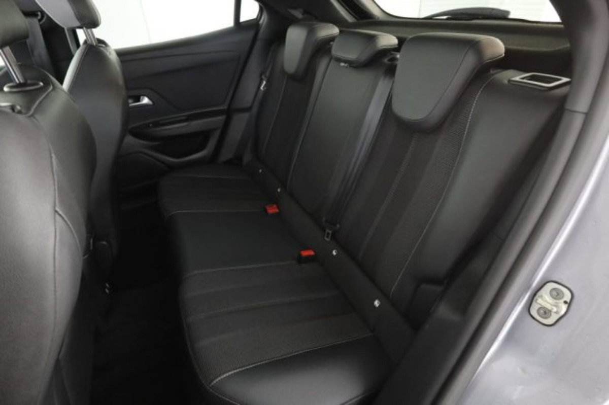 Opel Mokka 1.2 Turbo Elegance (3)