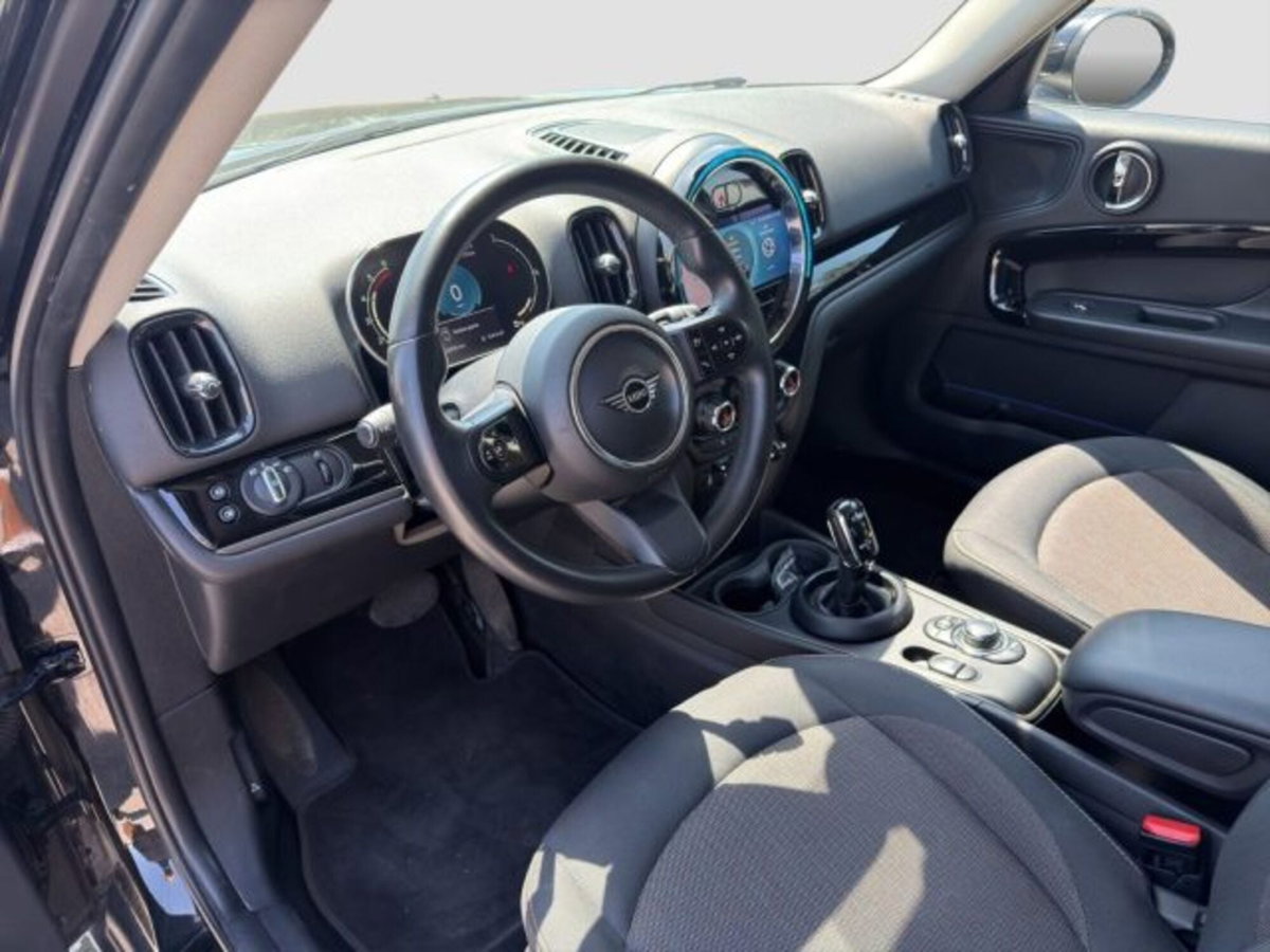MINI Mini Countryman 2.0 Cooper D Business Countryman (9)