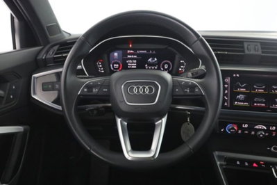 Audi Q3 Sportback 40 2.0 tdi Identity Black quattro 193cv s-tronic (5)