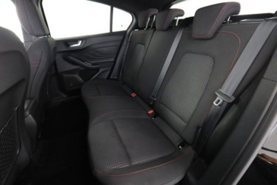 Ford Focus Station Wagon 1.0 EcoBoost 125 CV Start&Stop SW ST Line (3)