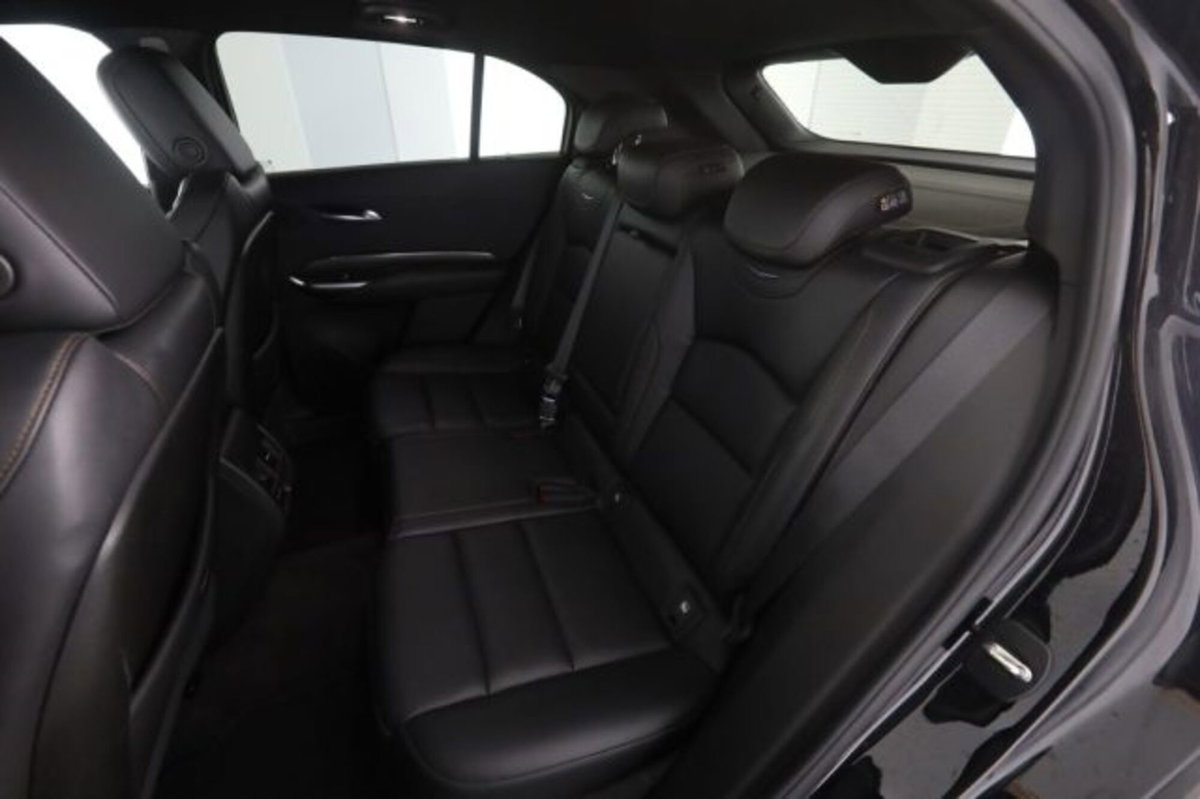 Cadillac XT4 XT4 350 TD AWD Sport (11)