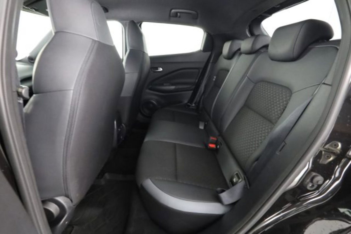 Nissan Juke 1.6 hev N-Connecta (3)