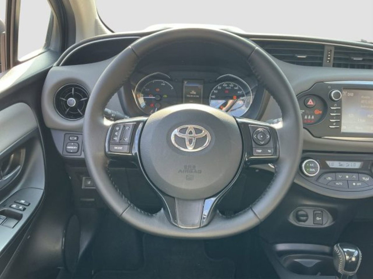 Toyota Yaris Cross 1.5 Hybrid 5p. E-CVT Premiere (12)