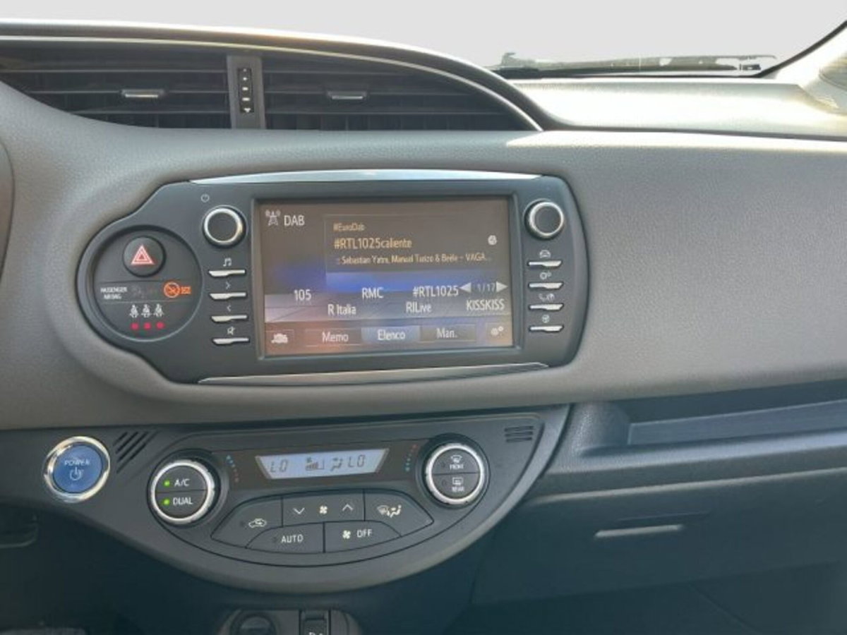 Toyota Yaris Cross 1.5 Hybrid 5p. E-CVT Premiere (16)