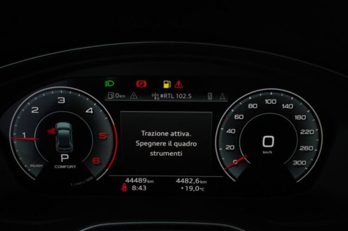 Audi Q5 Sportback 40 2.0 tdi mhev 12V S line Plus quattro s-tronic (15)