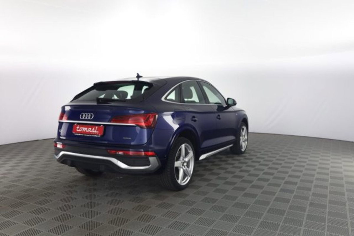 Audi Q5 Sportback 40 2.0 tdi mhev 12V S line Plus quattro s-tronic (4)