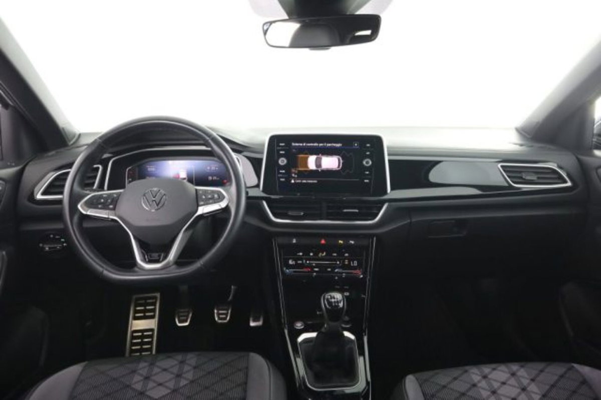 Volkswagen T-Roc 1.0 TSI R-Line (12)