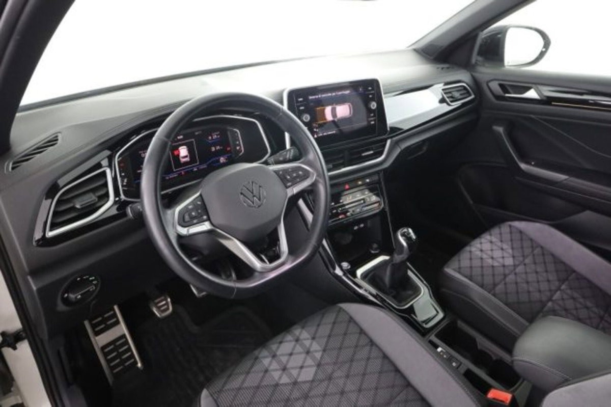 Volkswagen T-Roc 1.0 TSI R-Line (9)