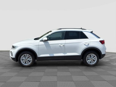 Volkswagen T-Roc 1.5 tsi Life dsg (2)