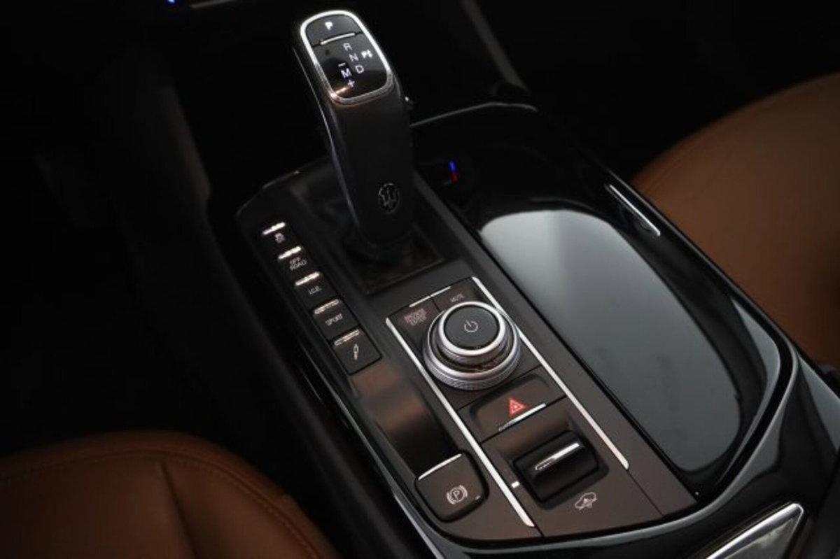 Maserati Levante Levante V6 350 CV AWD Modena (13)