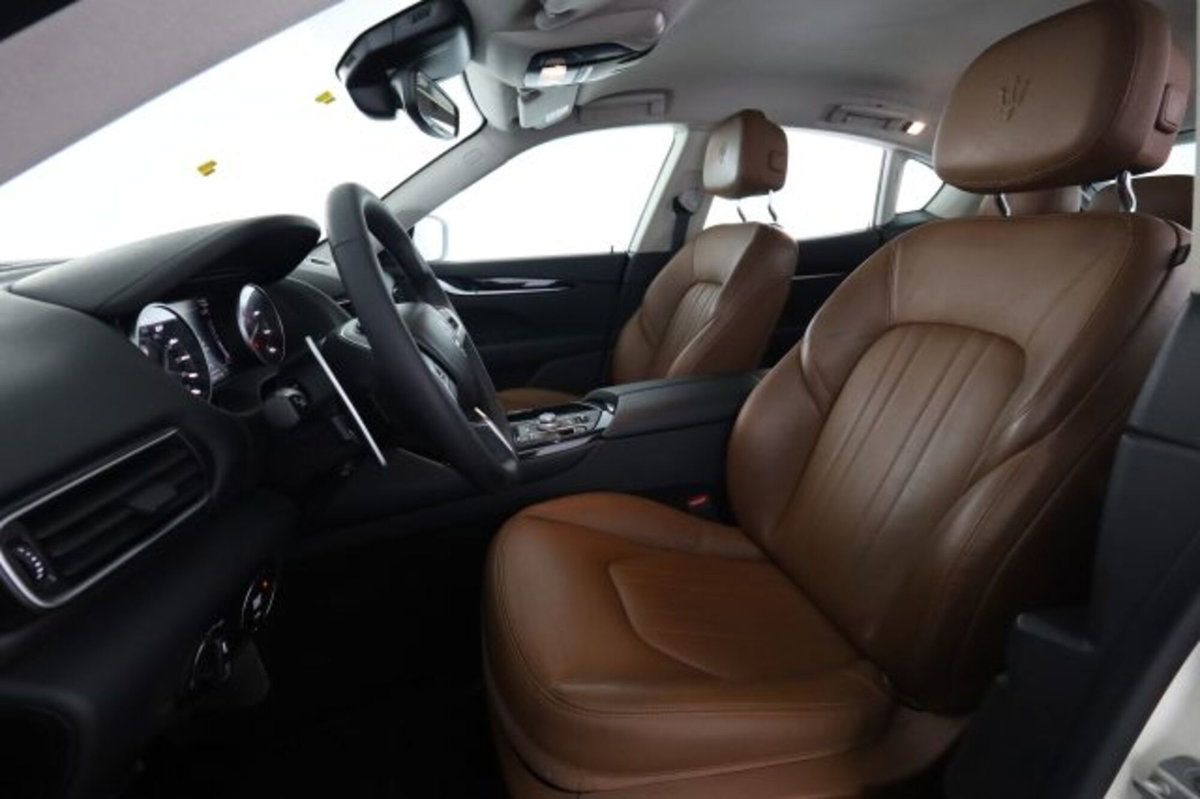 Maserati Levante Levante V6 350 CV AWD Modena (2)