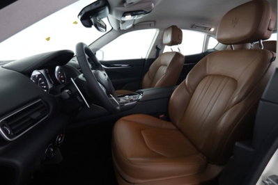 Maserati Levante Levante V6 350 CV AWD Modena (2)