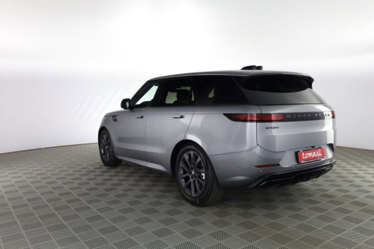 Land Rover Range Rover Sport 3.0D l6 249 CV HSE Dynamic Stealth (6)